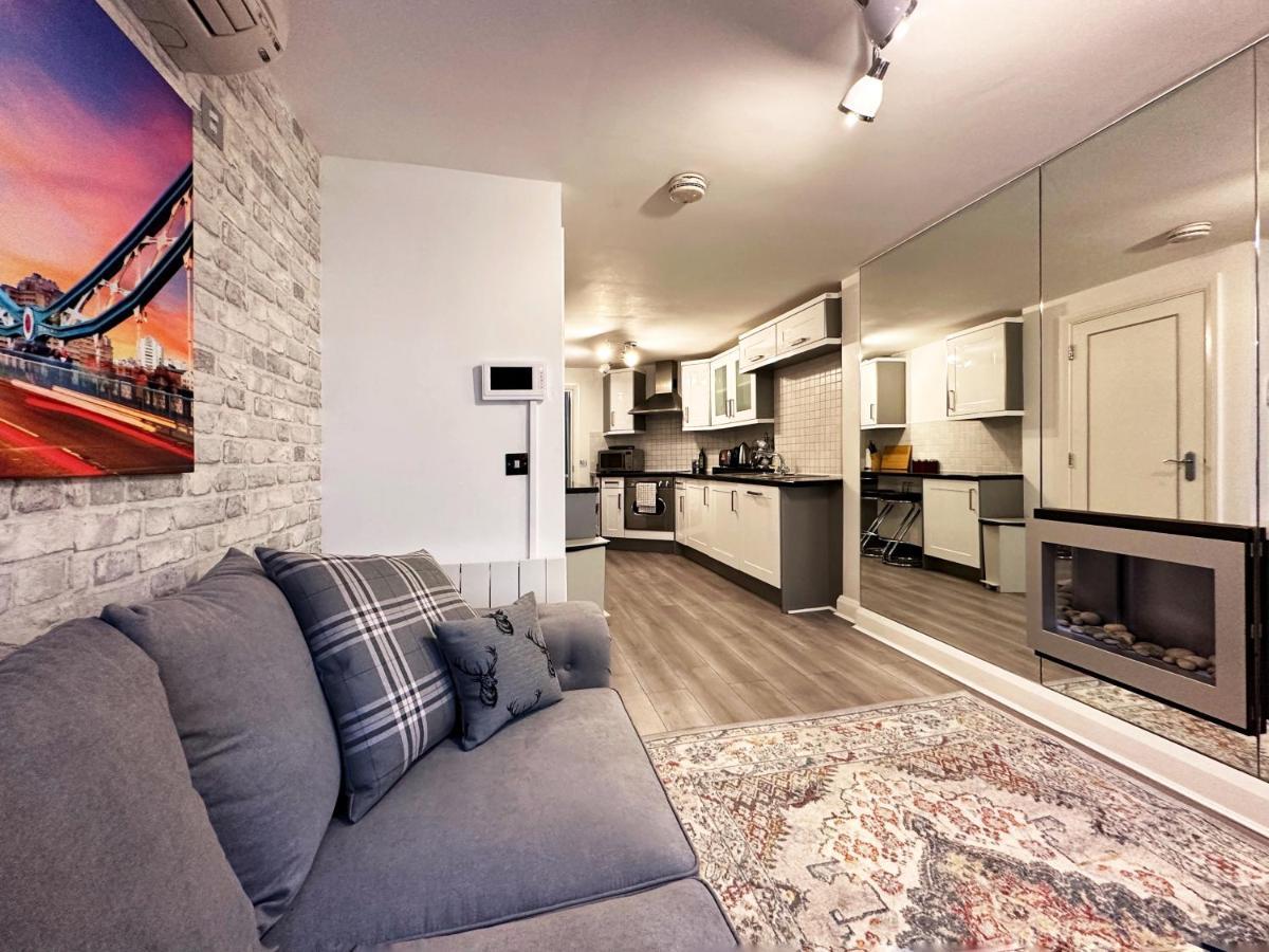 Chic Apartment In Mayfair London Exterior photo