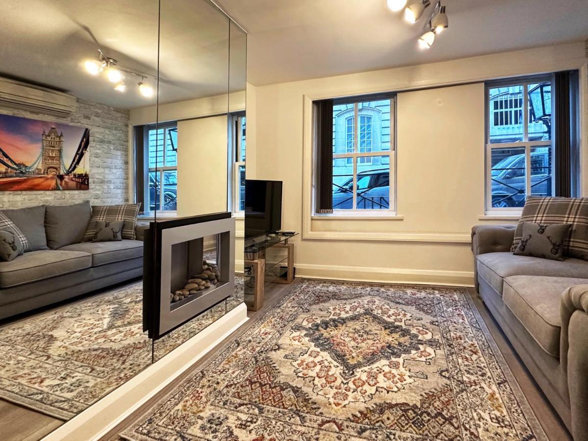Chic Apartment In Mayfair London Exterior photo